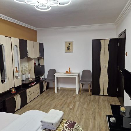 Appartamento Garsoniera Băile Herculane Esterno foto